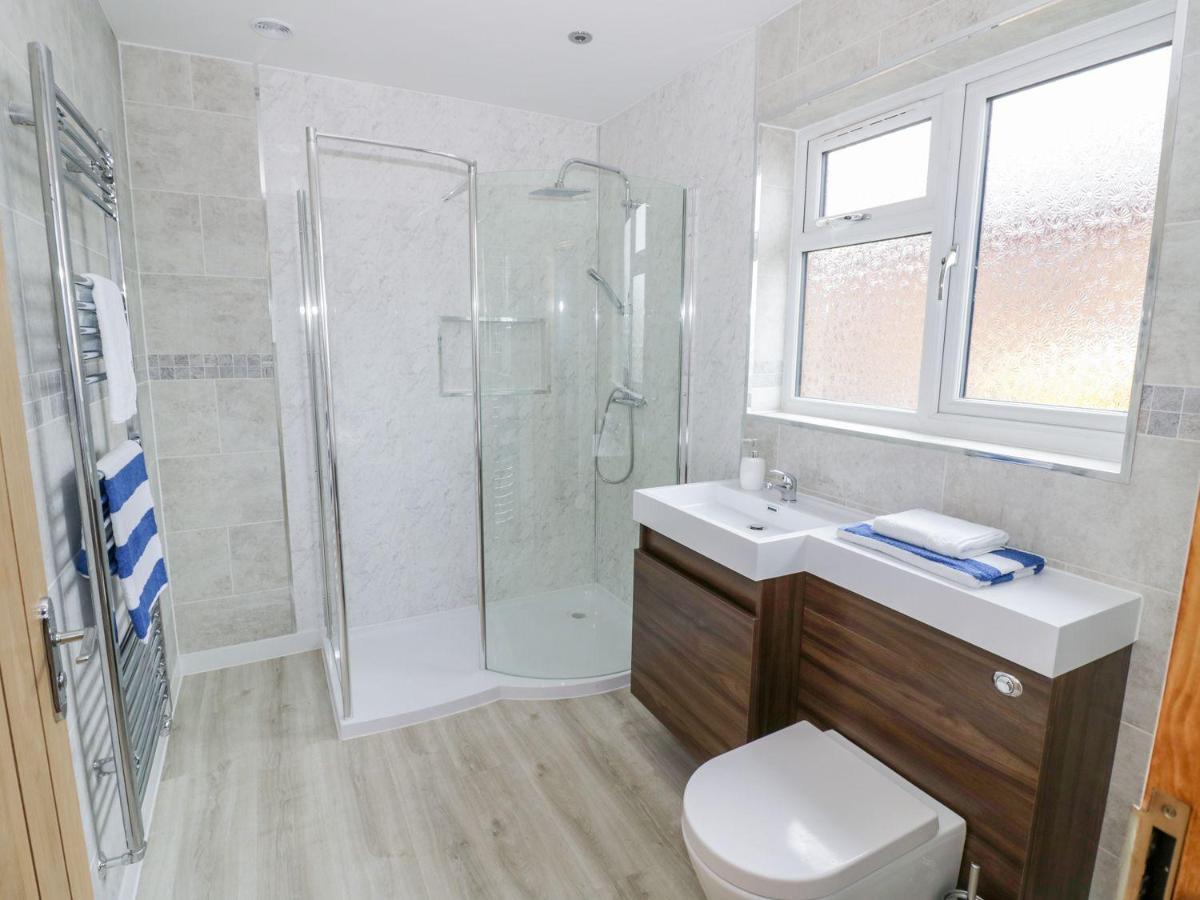 Makins Lodges Nuneaton Exterior foto